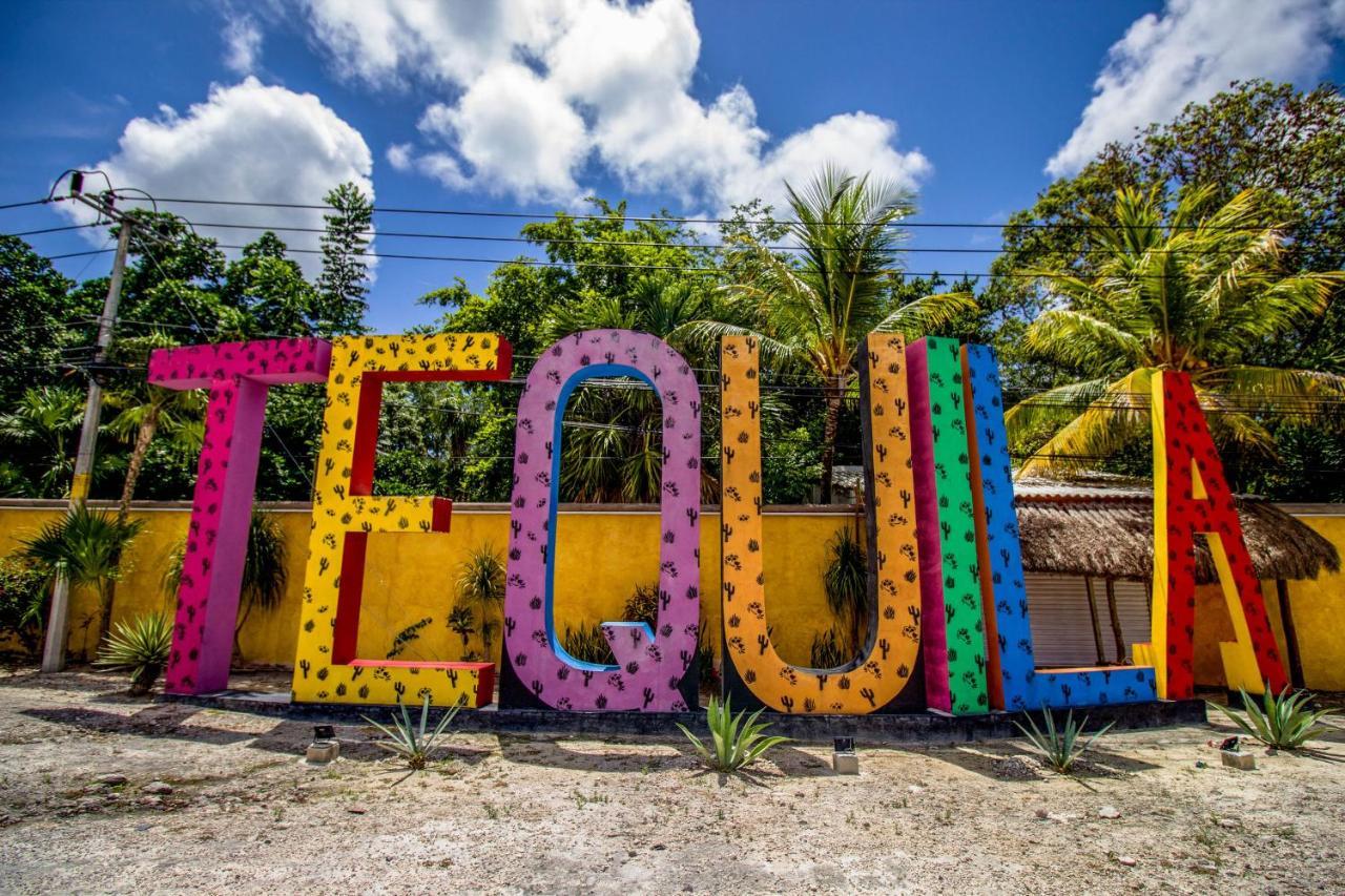 Hotel Tequila Cancún Exterior foto